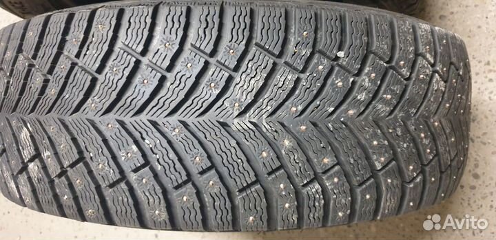 Michelin X-Ice North 4 SUV 235/55 R19 105T