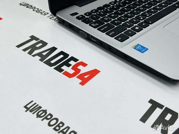 Ноутбук Asus 15.6