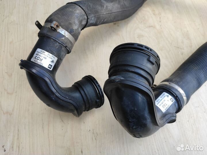 Патрубок интеркулера A20NFT на Opel Astra J OPC