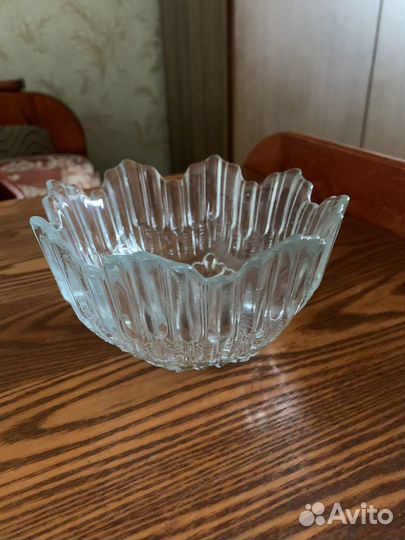 Ваза хрустальная