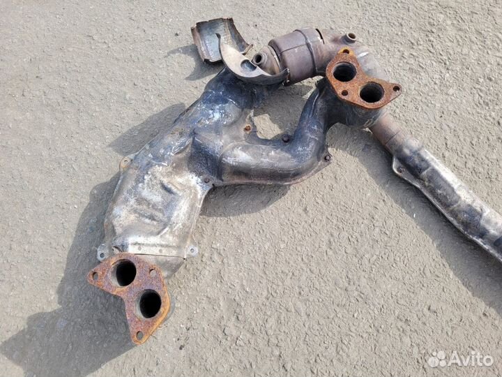 Коллектор выпускной на Subaru Impreza 2009