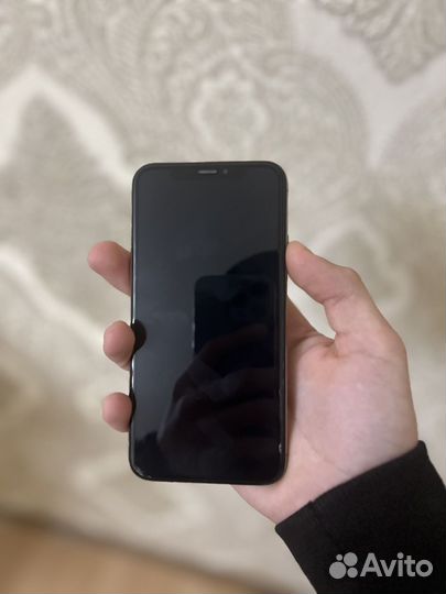 iPhone Xs, 256 ГБ