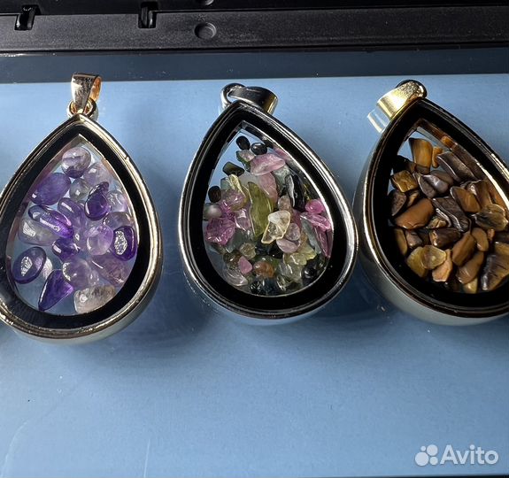 Кулон капля с натуральными камнями