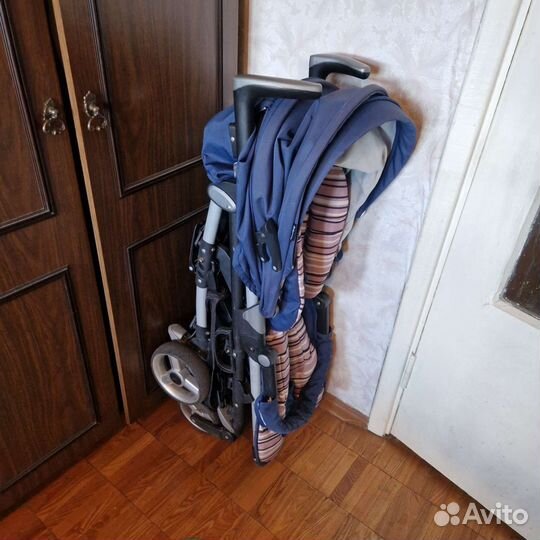 Коляска трость