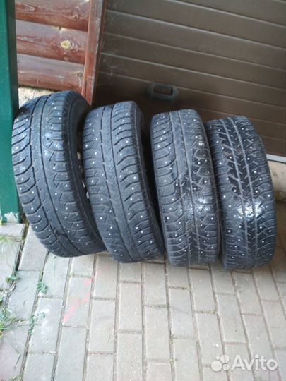 Bridgestone Ice Cruiser 7000 195/65 R15