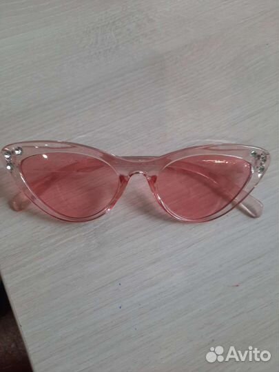 Розовые очки