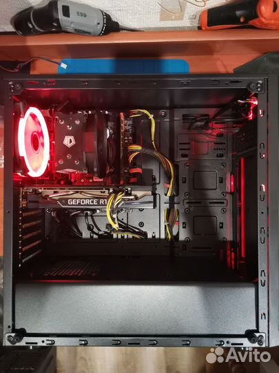 Intel 14/28 ядер,DDR4 32gb, SSD+1TB, GTX1080 8gb