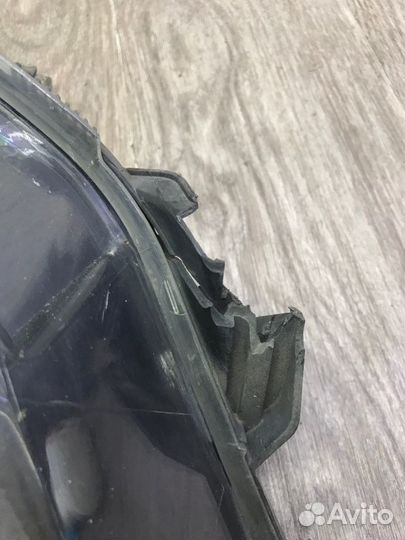 Фара передняя правая Opel Astra H хетчбэк 3-Х дв
