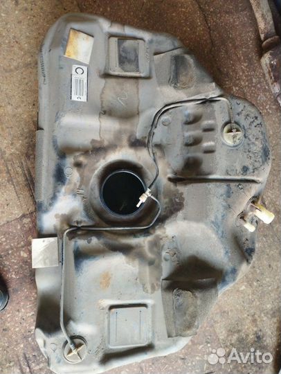 Бак топливный Mazda 6