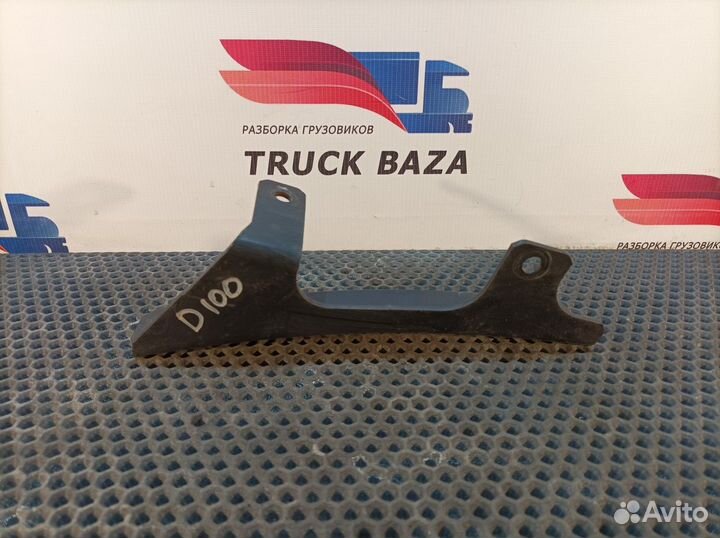 Кронштейн крыла левого левый Daf XF105