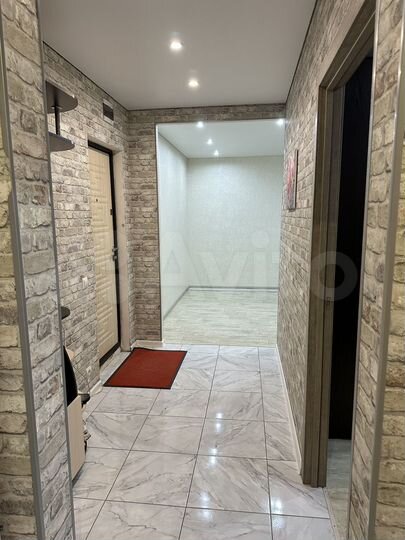 2-к. квартира, 56 м², 6/9 эт.