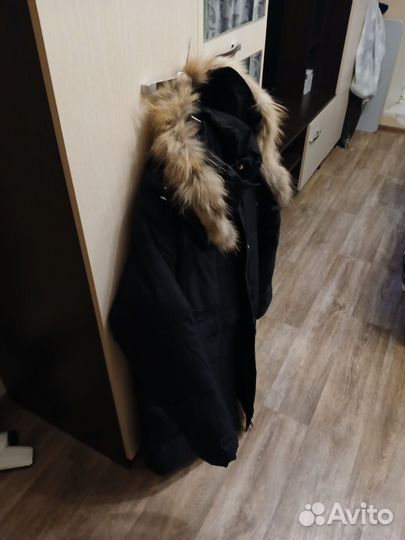 Пуховик зимний женский 46 новый