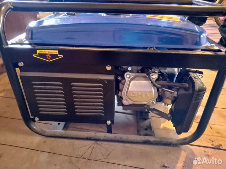 Бензиновый генератор