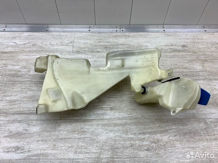 Бачок омывателя Audi A4 универсал ALT 2006