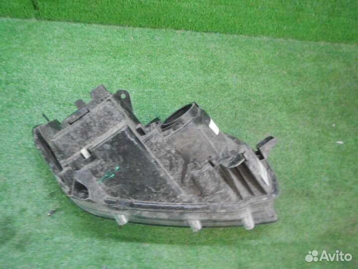 Фара левая Renault Logan/Logan Stepway