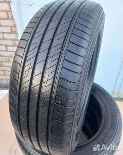 Kumho Solus HS63 225/55 R18