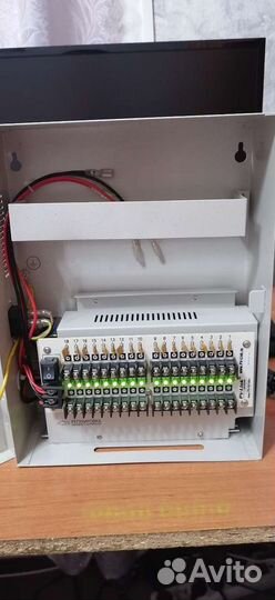 Блок питания для видеокамер PV-DC10A+