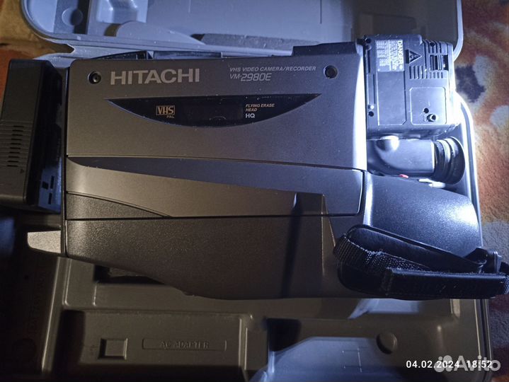 Видео камера hitachi 2980Э