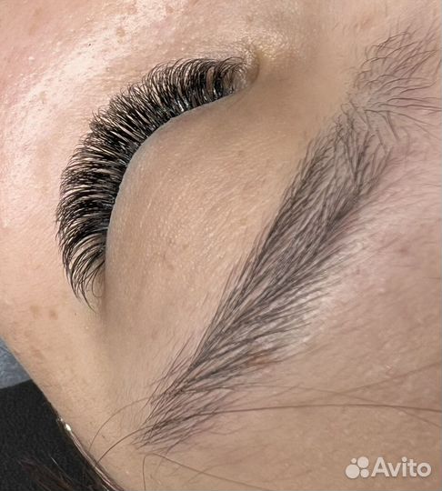 Наращивание ресниц на дому