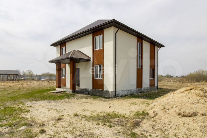 Дом 172 м² на участке 15 сот.