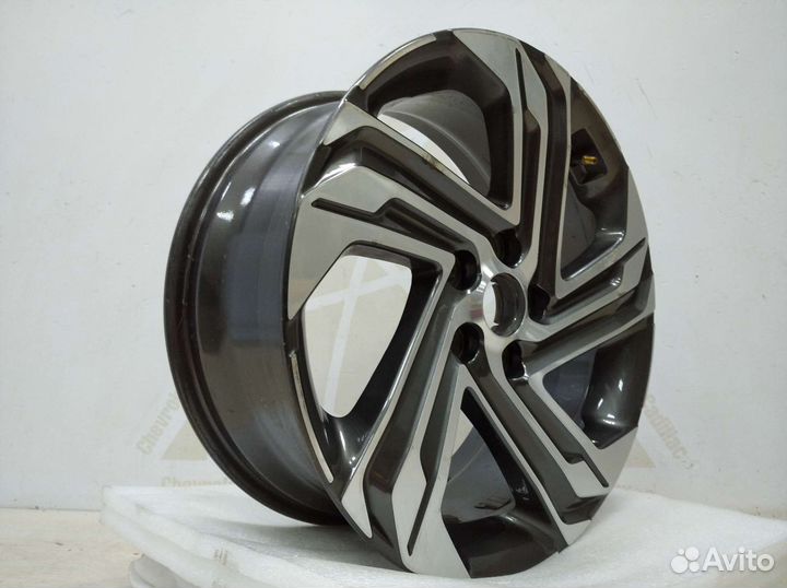 Диск литой R18 Hyundai Santa Fe 4