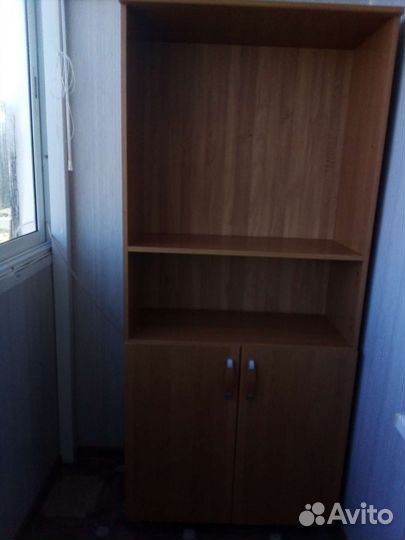 Шкаф