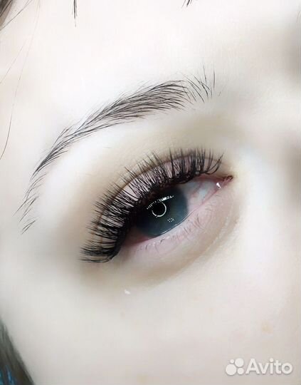 Наращивание ресниц Оформление бровей