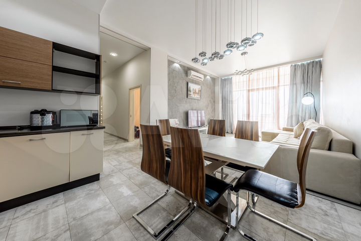 3-к. квартира, 130 м², 4/4 эт.