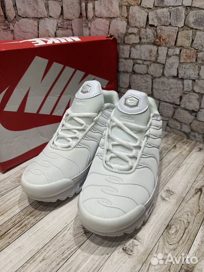 Кроссовки Nike 39