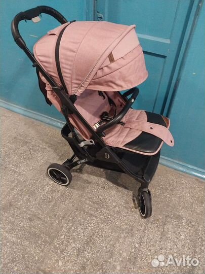 Прогулочная коляска dearest 819