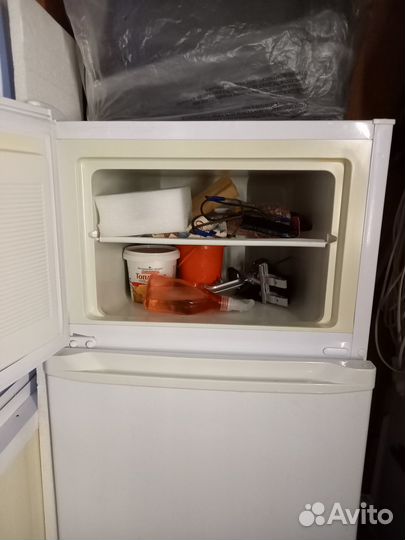 Продаю холодильник