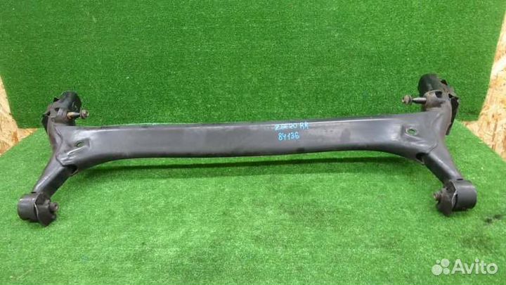 Балка задняя Toyota Wish ZGE20 2ZR-FAE 2011/03