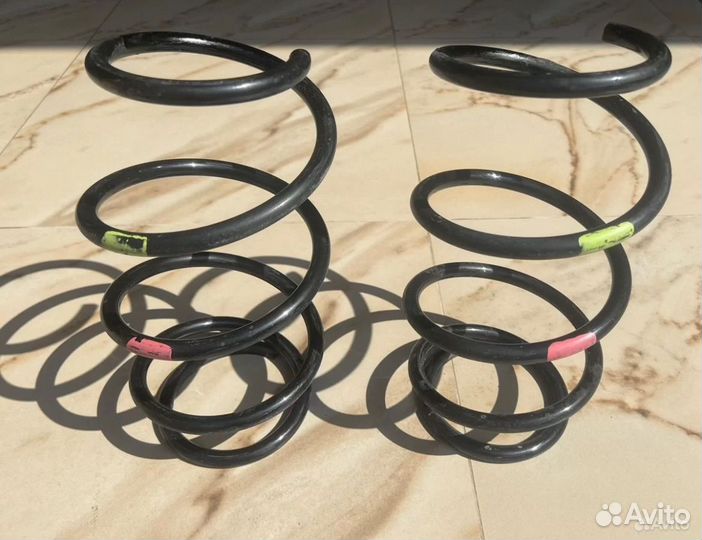 Передние пружины на камри 40,50,55