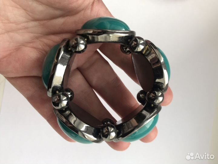 Браслеты разные
