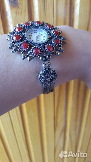 Продам часы