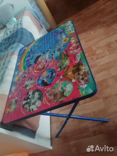 Детский столик