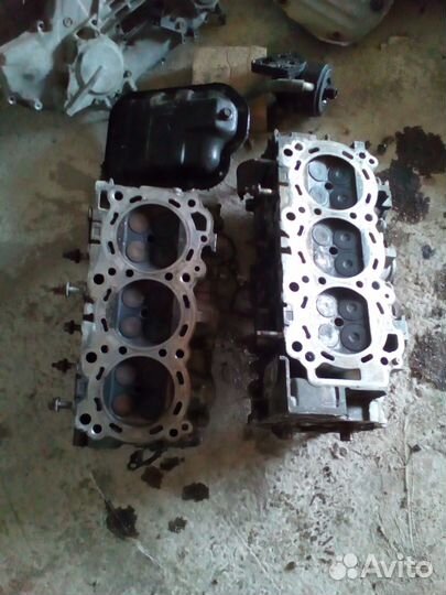 Головка блока на Инфинити FX 35