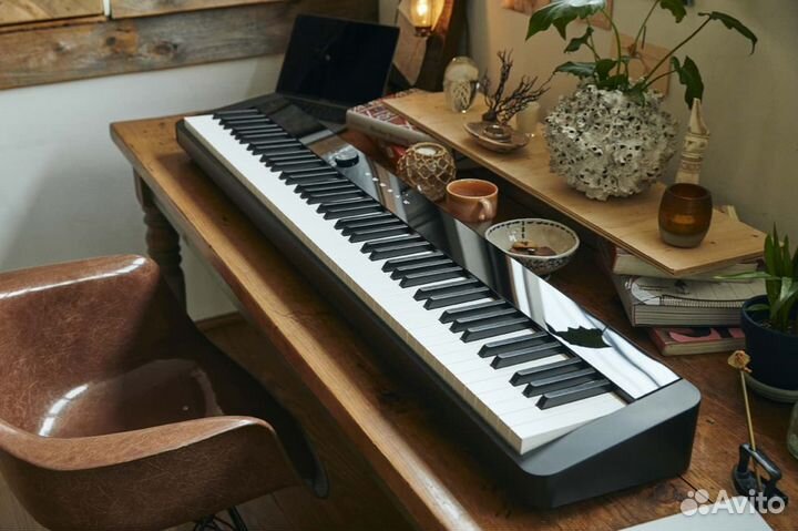 Цифровое пианино Casio PX-S1100 BK + Стойка