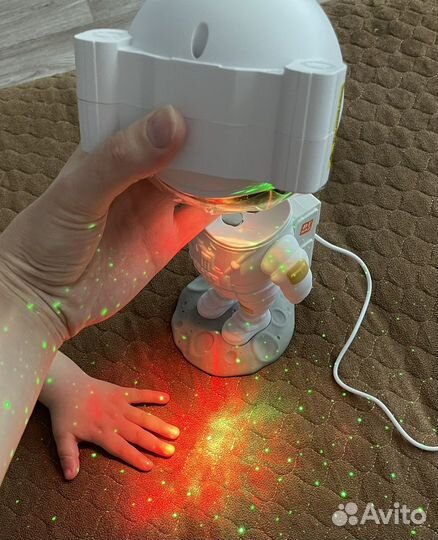 Ночник звездное небо проектор космонавт