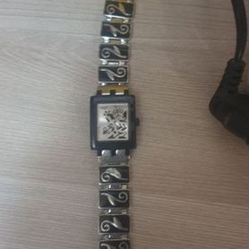 Часы swatch