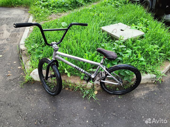 Трюковой велосипед bmx
