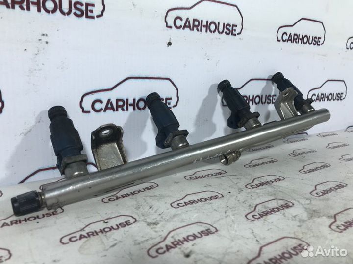 Рампа топливная Audi A4 B6 1.8T AMB