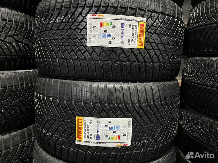 Pirelli Scorpion Winter 2 295/35 R21 и 315/30 R22 105V