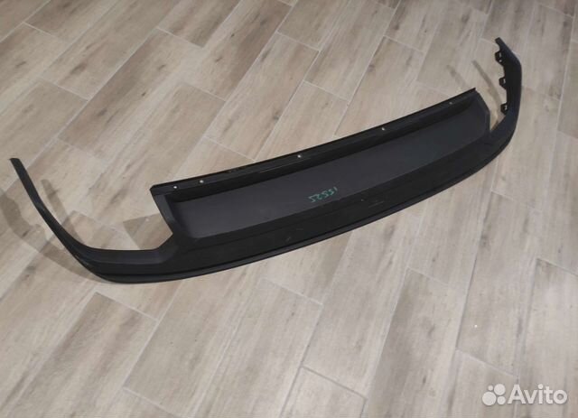 Спойлер заднего бампера Volkswagen Touareg 2018