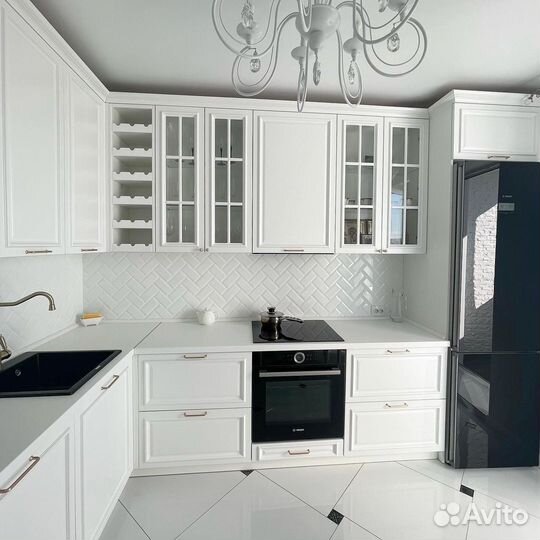 Кухня белая угловая на заказ от производителя