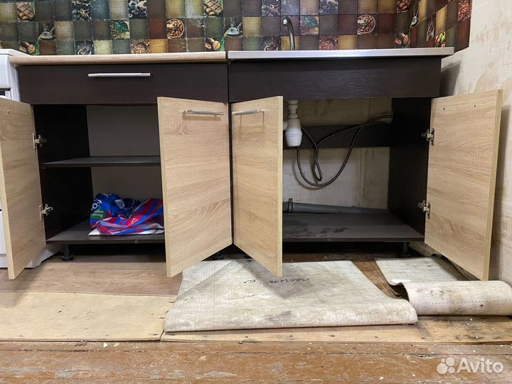 Кухонный гарнитур б/у для дачи