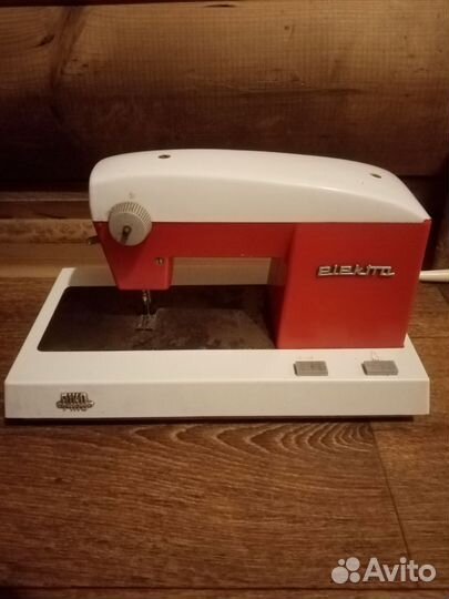 Швейная машина Pfaff, детская игрушка