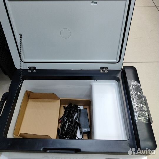 Автохолодильник компрессорный