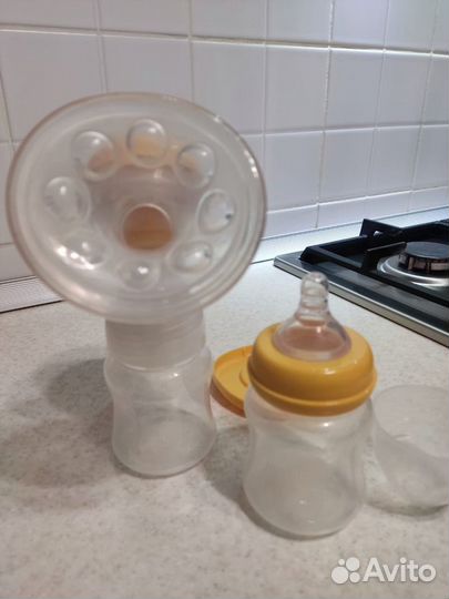 Молокоотсос ручной Maman с бутылочками