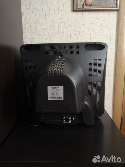 Телевизор samsung